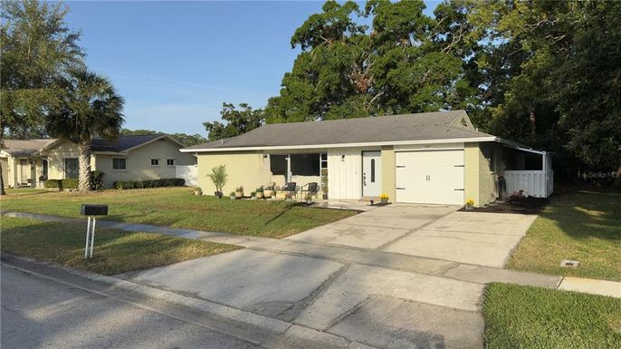 834 ANCHORAGE LANE