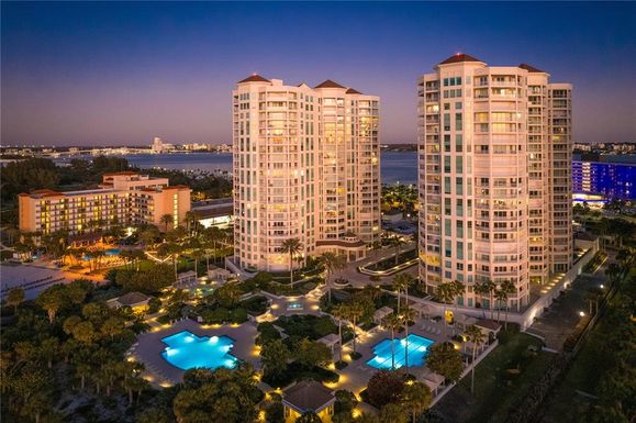 1170 GULF BLVD UNIT 402