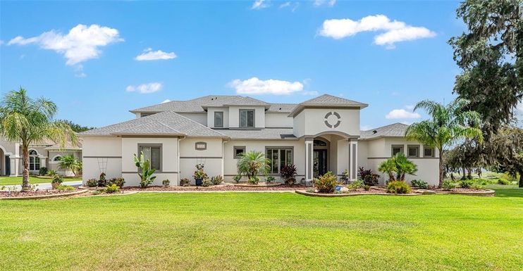 1111 MYRTLE BREEZES COURT