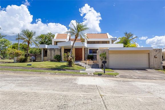 28 FRANCISCO OLLER EXT. QUINTAS DE MONSERRATE