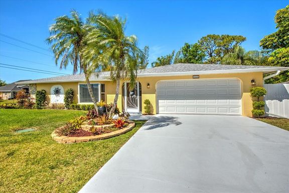 2405 N WESTWOOD DRIVE