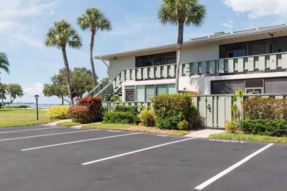 600 MANATEE AVENUE UNIT 111