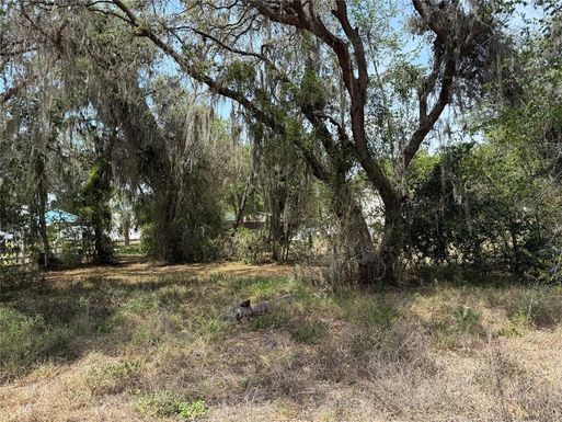 Vacant Land NW 8TH TRAIL