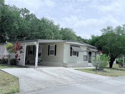 385 HOLIDAY PARK BOULEVARD NE