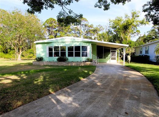 151 APACHE COURT
