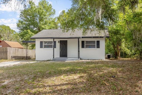 706 W FRANKLIN AVENUE