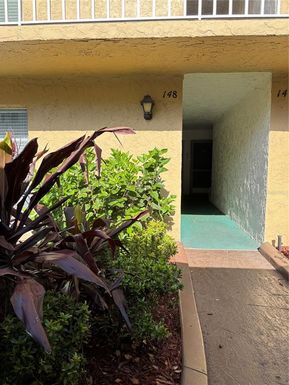 225 COUNTRY CLUB DRIVE UNIT E148