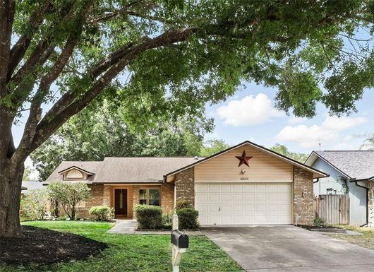 10049 CUSTER CIRCLE