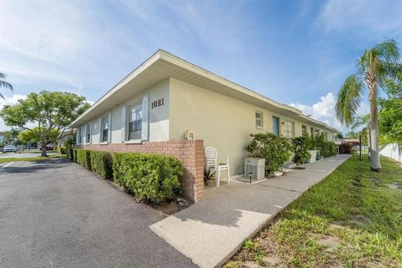 1021 APOLLO BEACH BOULEVARD UNIT 6
