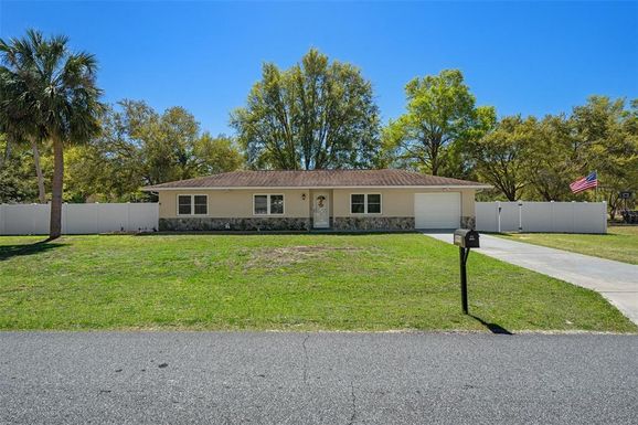 8098 SW LONGFELLOW STREET