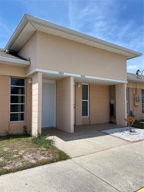 1837 CLUB CIRCLE UNIT 1837
