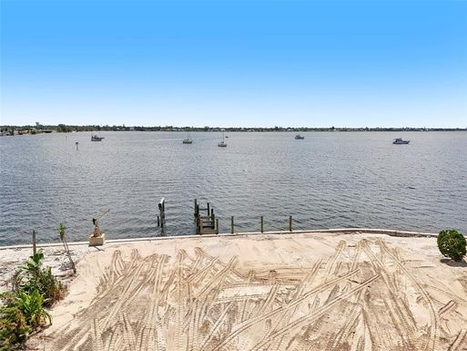 9900 SANDPIPER ROAD E