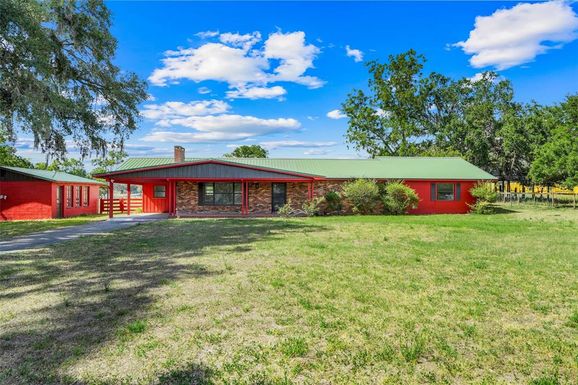 274 W KINGS HIGHWAY