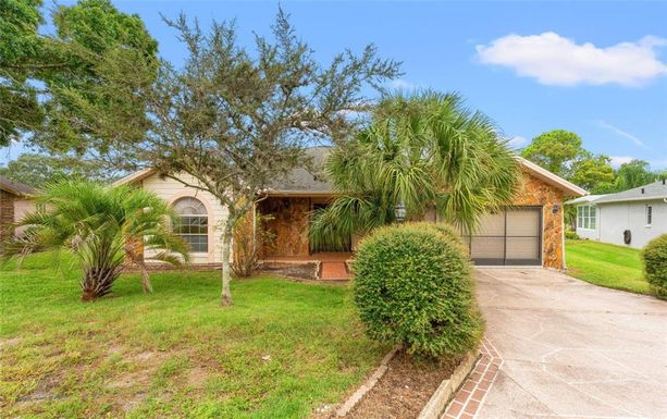 7075 POND VIEW COURT