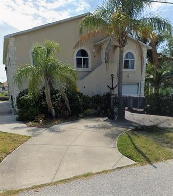 13810 LAVENDER AVENUE