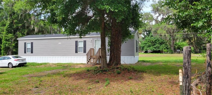 15951 NW 44TH AVENUE ROAD