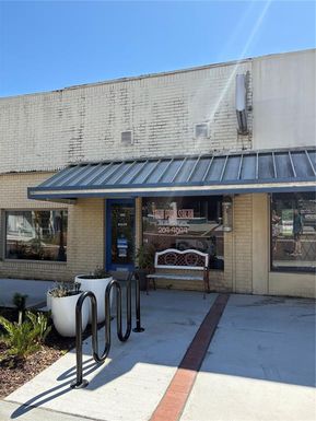 419 WALNUT STREET