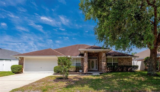 5463 CARMODY LAKE DRIVE