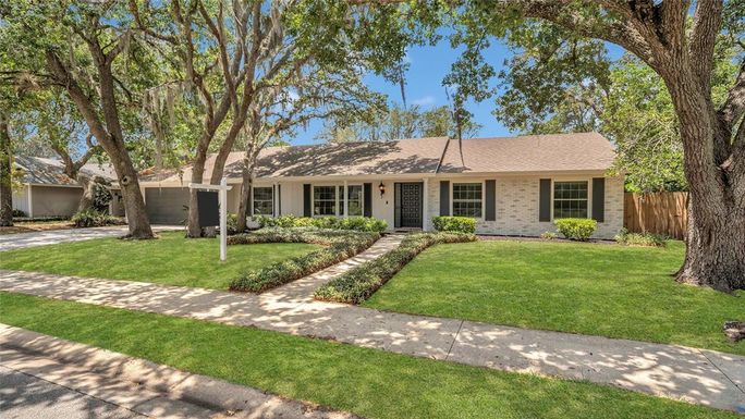 702 N SWEETWATER BOULEVARD