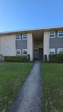840 SKY LAKE CIRCLE UNIT B