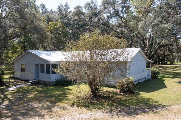609 SW PEACE DRIVE