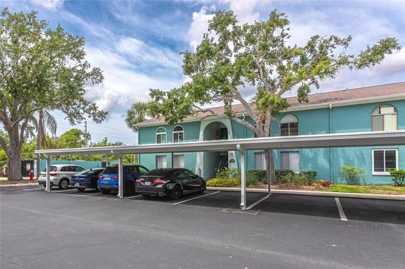 11404 2ND STREET N UNIT 3