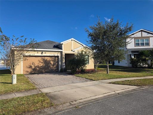 5435 ESTERO LOOP