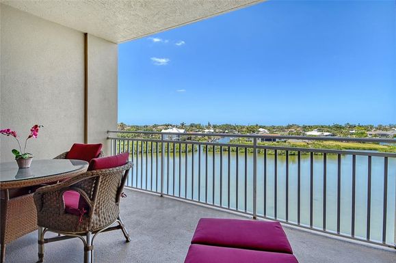 5100 JESSIE HARBOR DRIVE UNIT 504