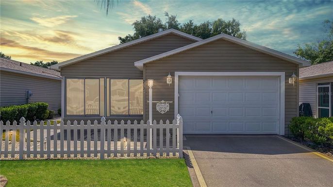 2039 THURMOND AVENUE