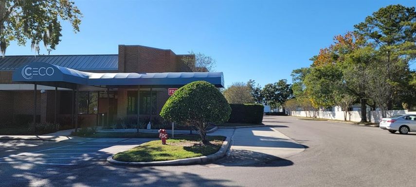 931 S SEMORAN BOULEVARD UNIT 208
