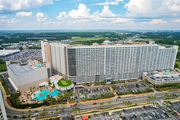 9860 S THOMAS DRIVE UNIT 923