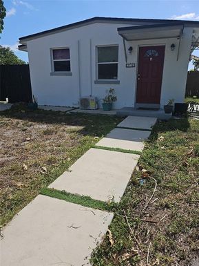 3701 SW 45TH TERRACE