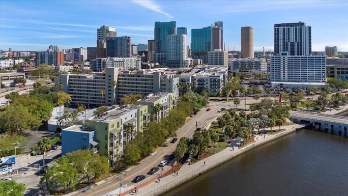 1501 DOYLE CARLTON DRIVE UNIT 302