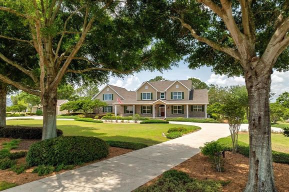 17631 VISTA BELLE COURT