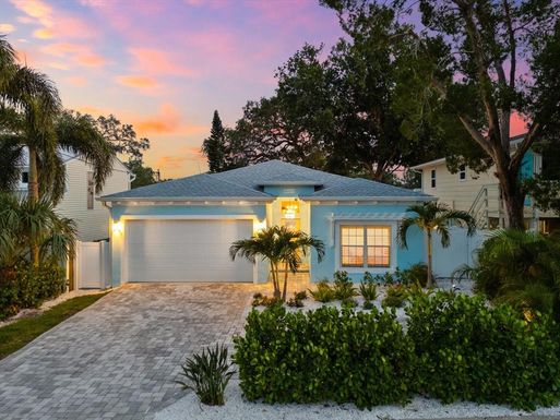 475 CRYSTAL BEACH