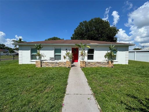 7102 REINDEER ROAD