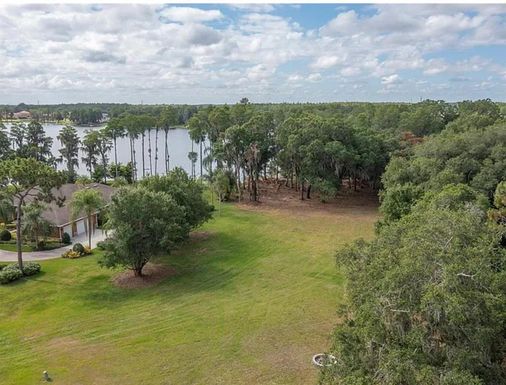 16701 LAKE EVELAND PLACE