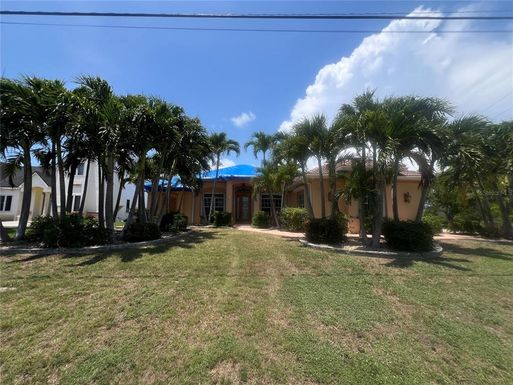1901 EL DORADO PARKWAY W
