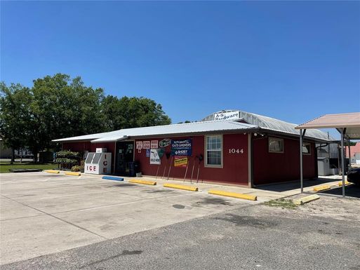 1044 COUNTY ROAD 305