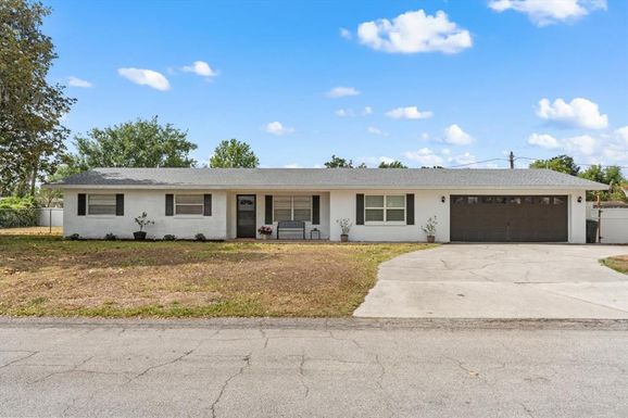 455 W PLUMOSA STREET