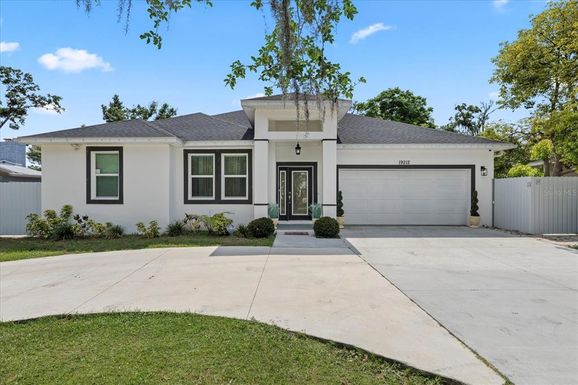 19212 SUNLAKE BOULEVARD