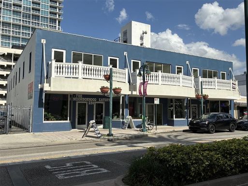 227 N MAGNOLIA AVENUE UNIT 211