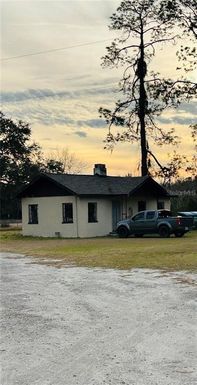 7904 and 8010 SE US HIGHWAY 301
