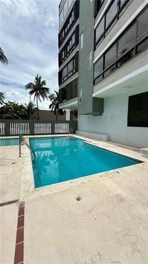 4123 AVE ISLA VERDE