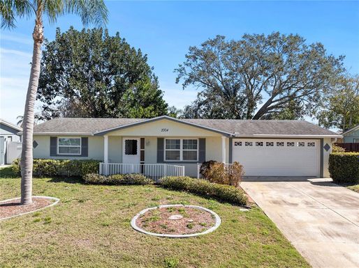 2004 ESSEX DRIVE