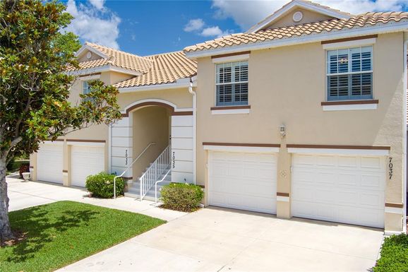 7035 SCRUB JAY WAY UNIT 202