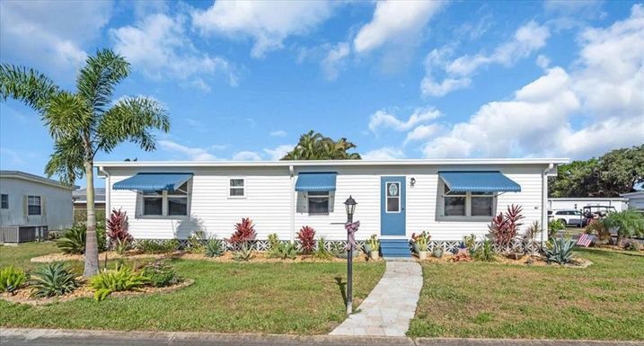 5316 53RD AVENUE E UNIT M7