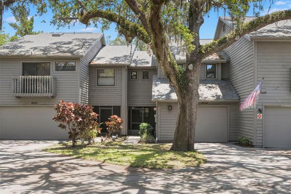 2033 ARBOR DRIVE