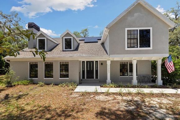 11207 DONNEYMOOR DRIVE