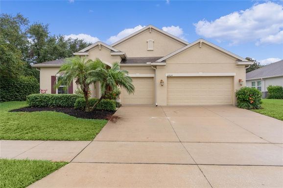 2424 PLUMADORE DRIVE